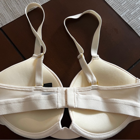 Pepper Intimates & Sleepwear Pepper Lift Up Bra In White Smoke 34b